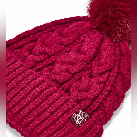 Knit Pom-Pom Beanie & Bracelet - Picture 5 of 5